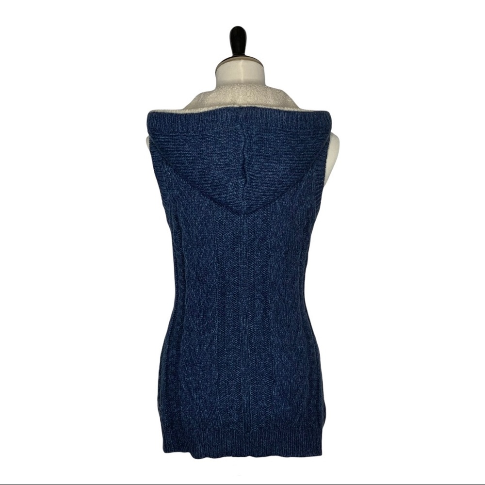 Cabela’s Sherpa Sweater Vest Deer Lodger - Picture 4 of 7
